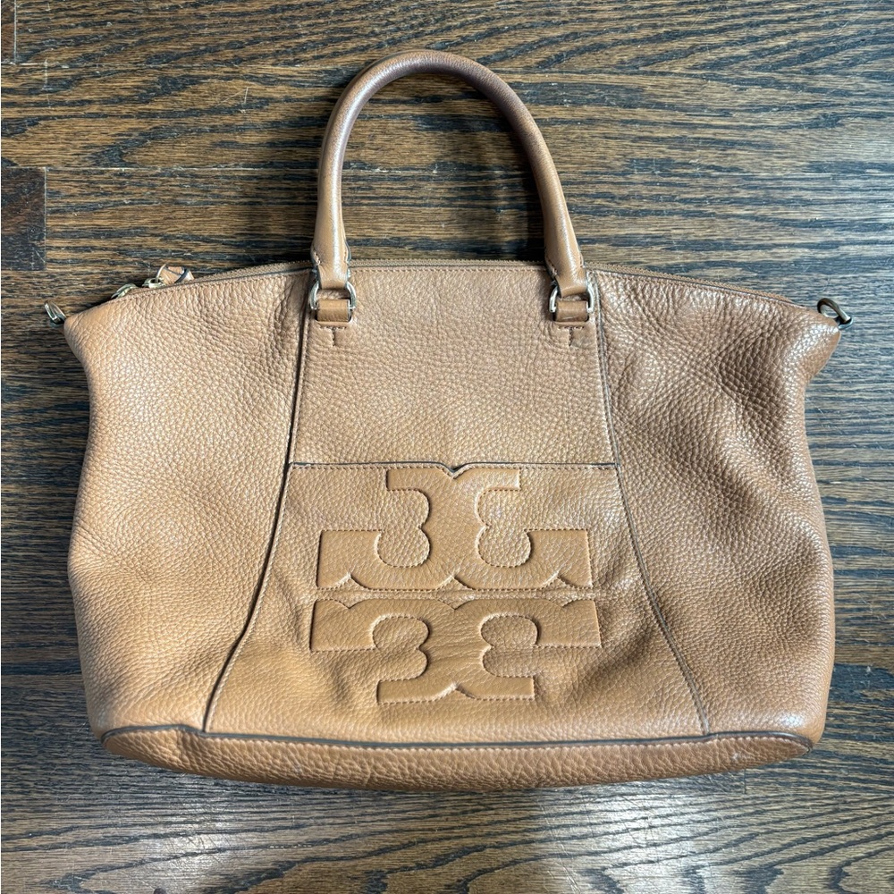 Tory Burch Camel Pebbled Leather Logo Tote w Strap
